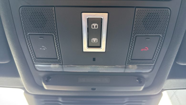 Land Rover Discovery Sport 1.5 P270e Dynamic SE 5dr Auto [5 Seat] Station Wagon